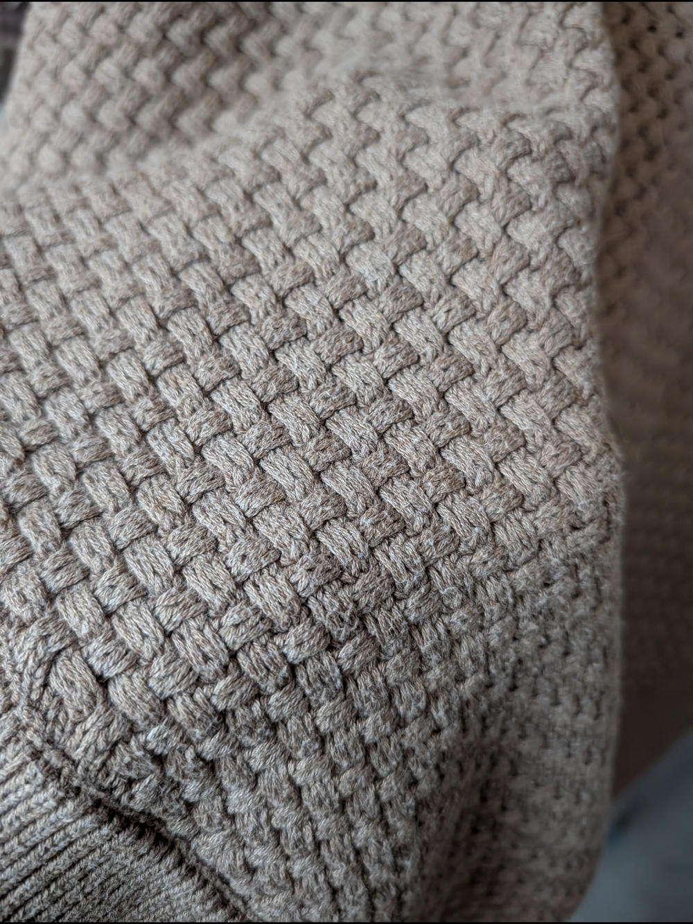Banana Republic Beige Knit Poncho with Buckle Collar Detail - Picture 4 of 8